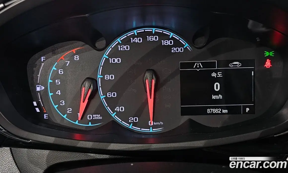 Chevrolet Spark 2016 1.0 автомат (гидро), фото 11