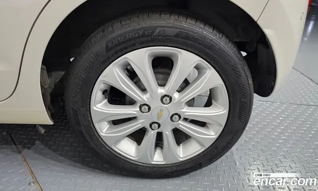 Chevrolet Spark 2016 1.0 автомат (гидро), миниатюра 7