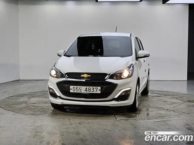 Chevrolet Spark 2018 1.0 автомат (гидро), миниатюра 2