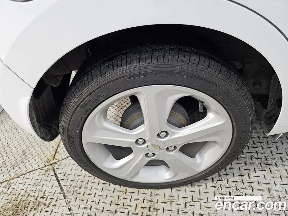 Chevrolet Spark 2018 1.0 автомат (гидро), фото 20