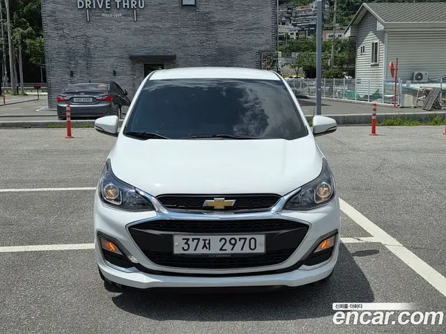 Chevrolet Spark 2019 1.0 автомат (гидро), миниатюра 2