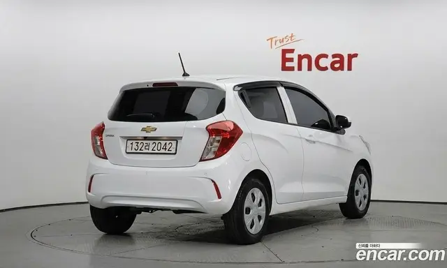 Chevrolet Spark 2019 1.0 автомат (гидро), миниатюра 2