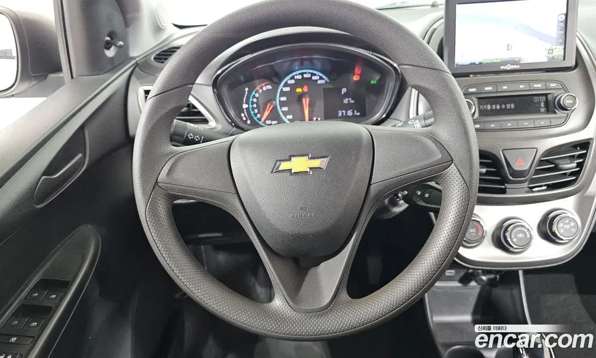 Chevrolet Spark 2019 1.0 автомат (гидро), фото 13