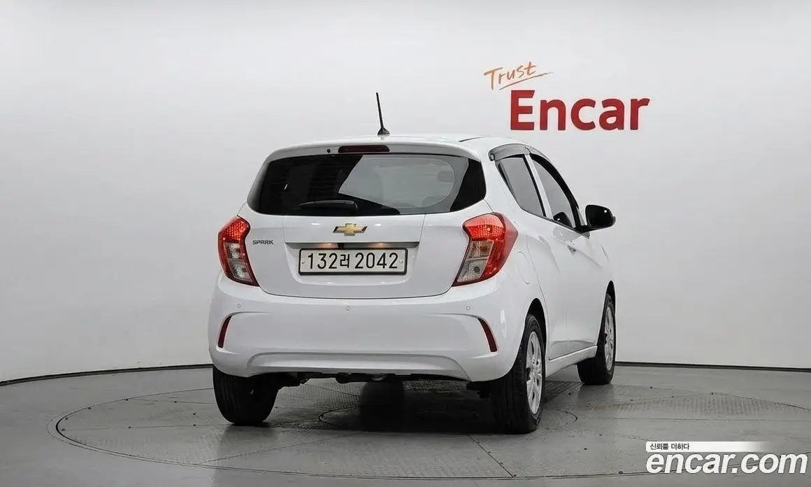 Chevrolet Spark 2019 1.0 автомат (гидро), фото 4