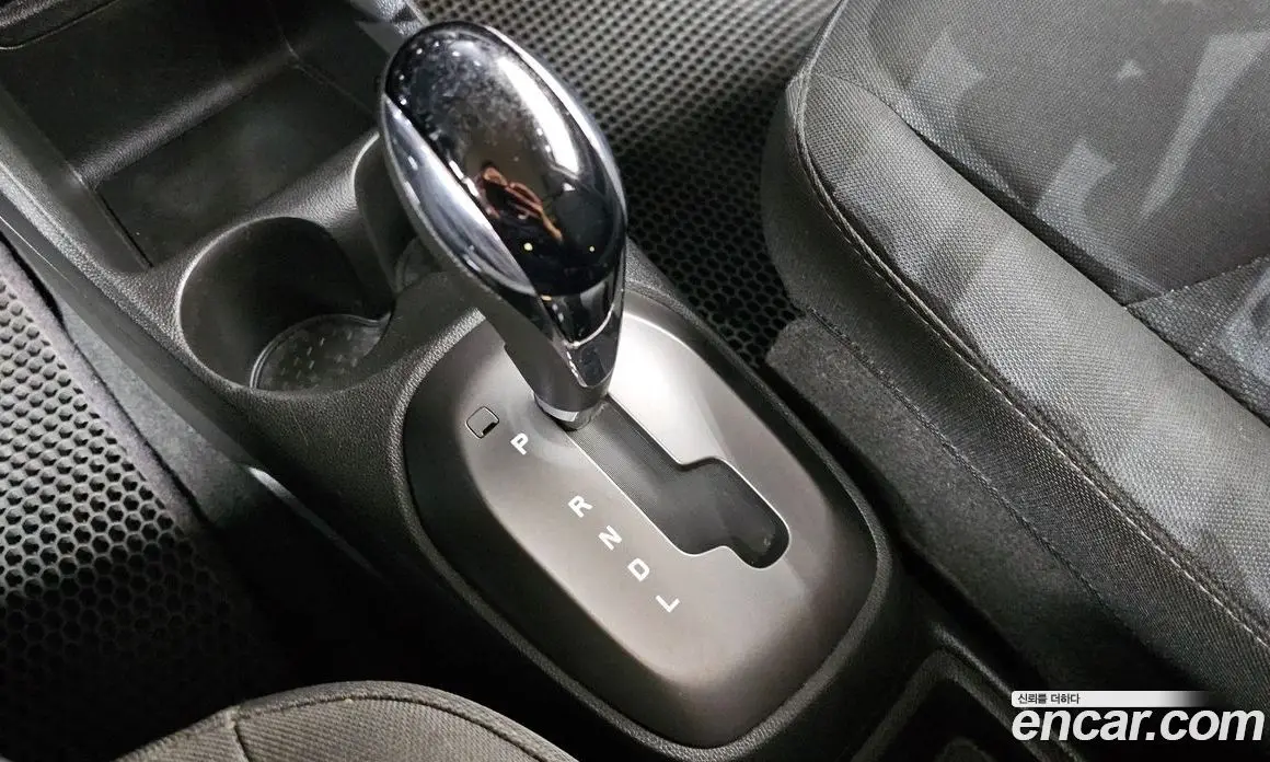 Chevrolet Spark 2019 1.0 автомат (гидро), фото 12