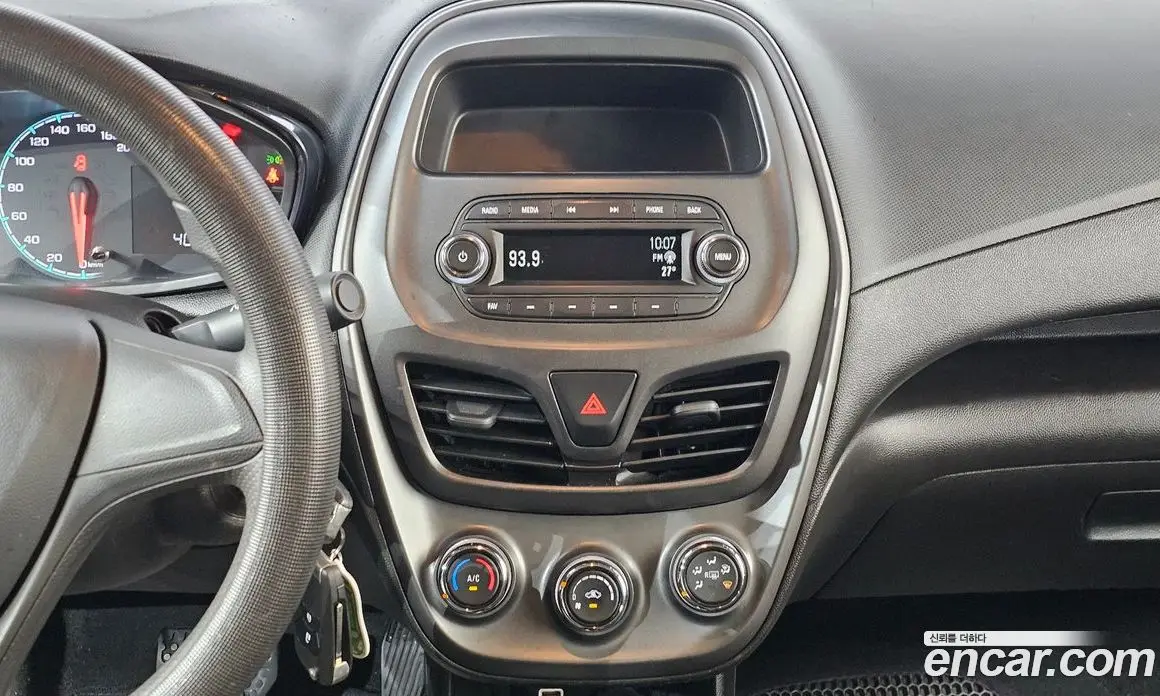 Chevrolet Spark 2019 1.0 автомат (гидро), фото 19