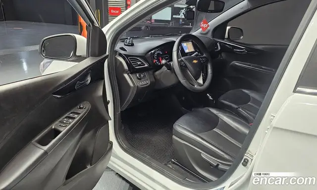 Chevrolet Spark 2019 1.0 автомат (гидро), миниатюра 12