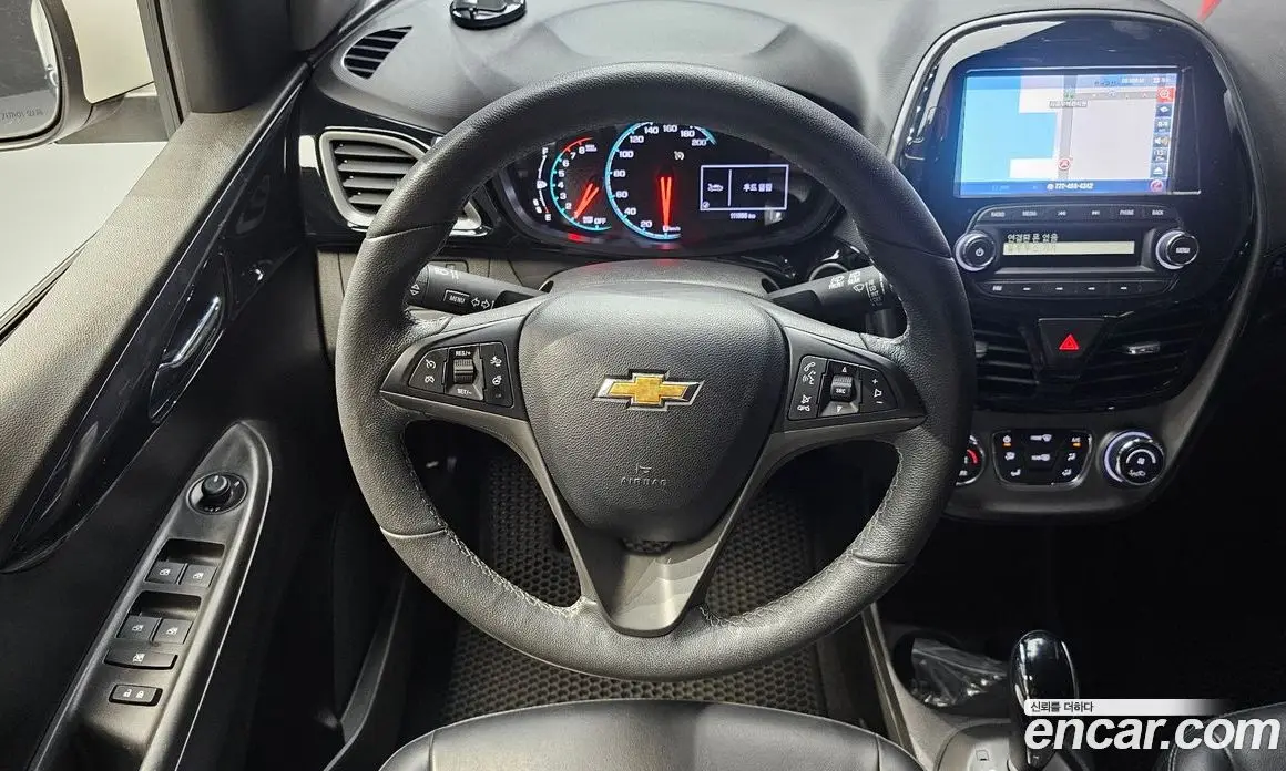 Chevrolet Spark 2019 1.0 автомат (гидро), фото 18