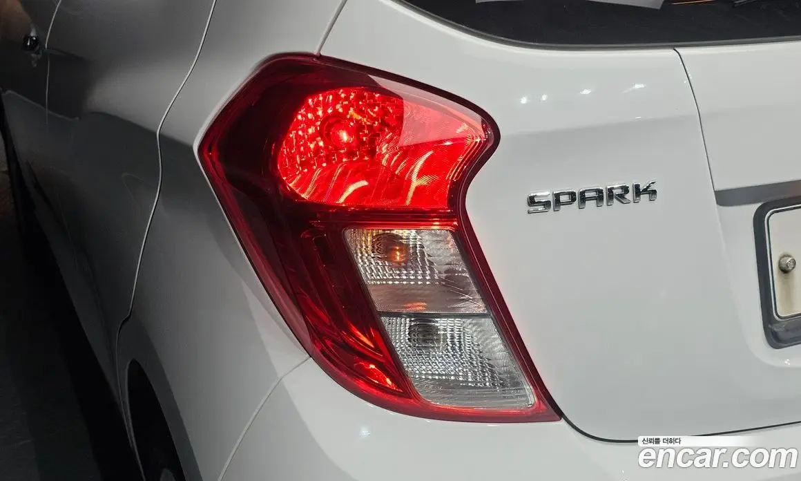 Chevrolet Spark 2019 1.0 автомат (гидро), фото 8
