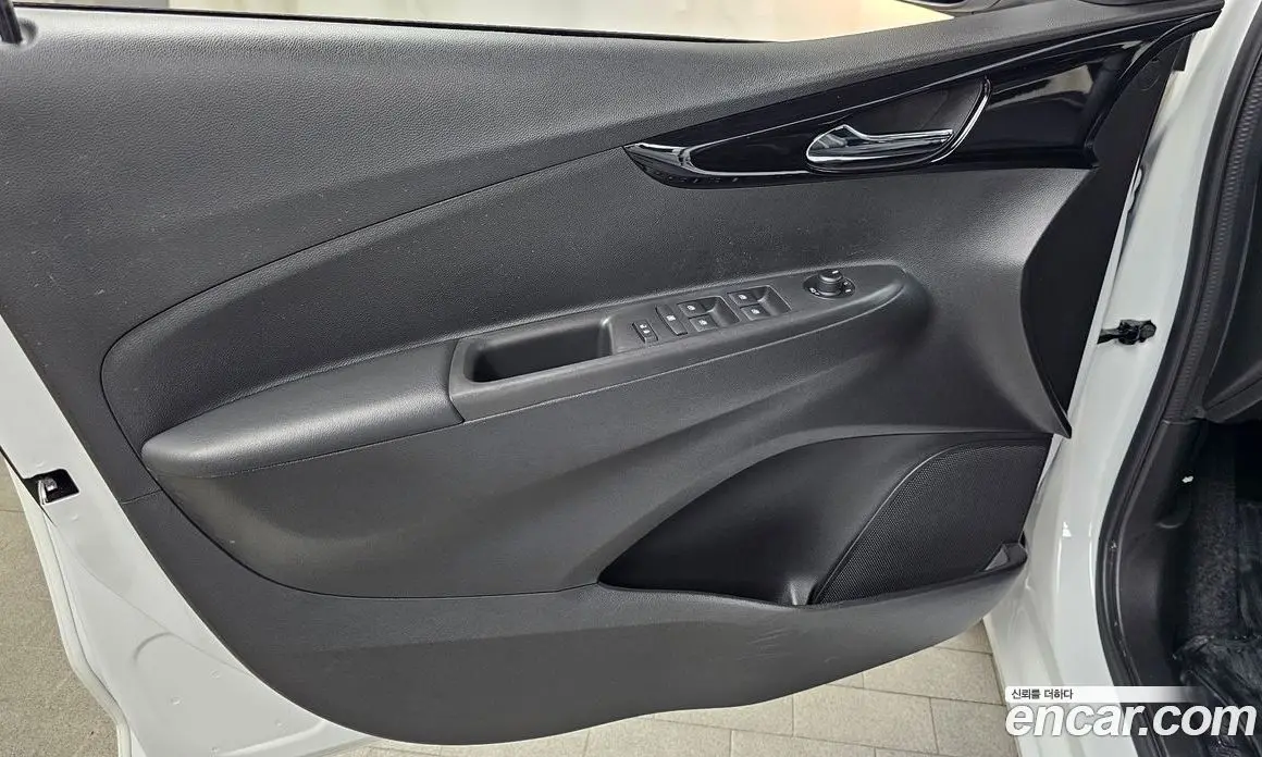 Chevrolet Spark 2022 1.0 автомат (гидро), фото 14