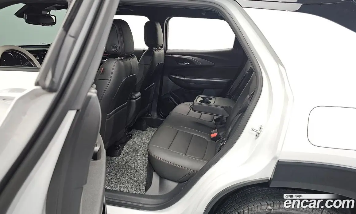 Chevrolet TrailBlazer 2024 1.3 автомат (гидро), фото 11