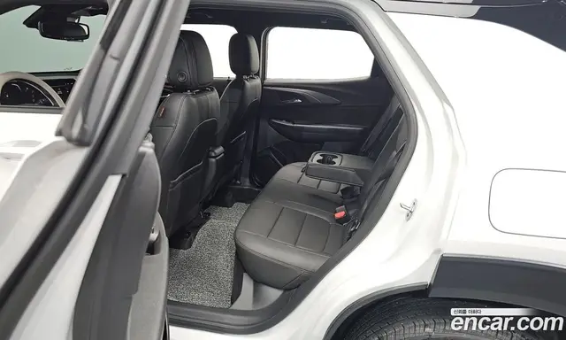 Chevrolet TrailBlazer 2024 1.3 автомат (гидро), миниатюра 11