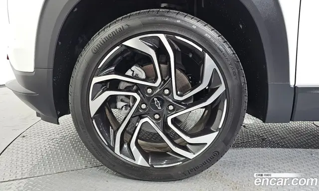 Chevrolet TrailBlazer 2024 1.3 автомат (гидро), миниатюра 5