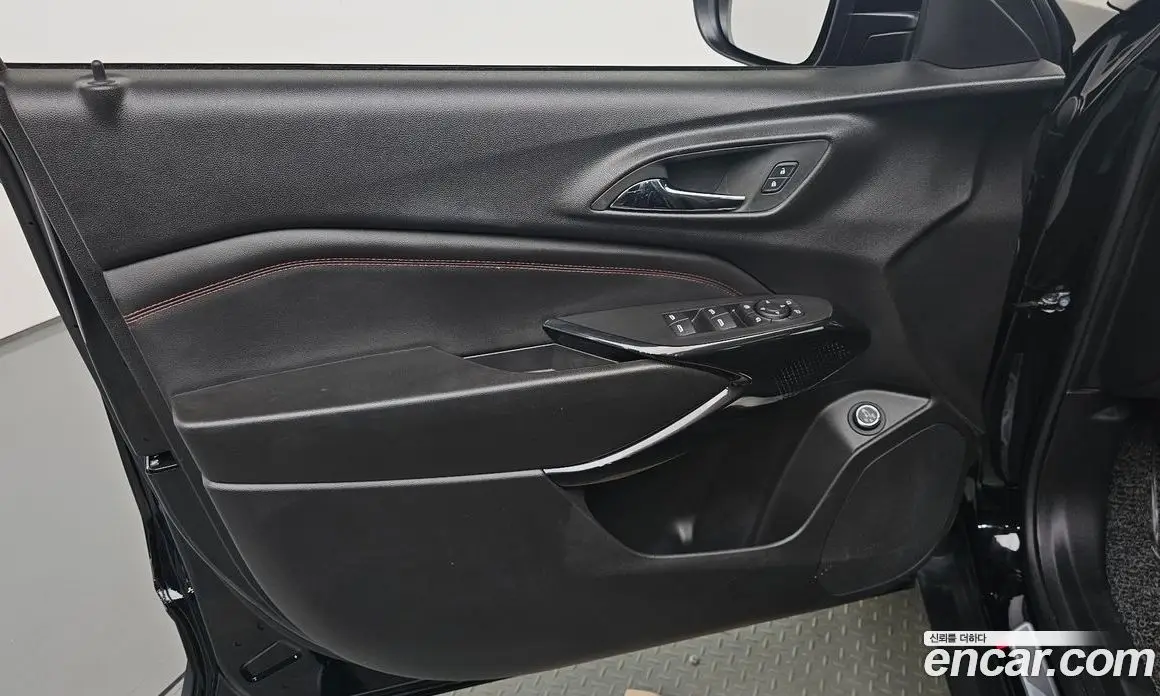 Chevrolet Trax 2023 1.2 автомат (гидро), фото 13