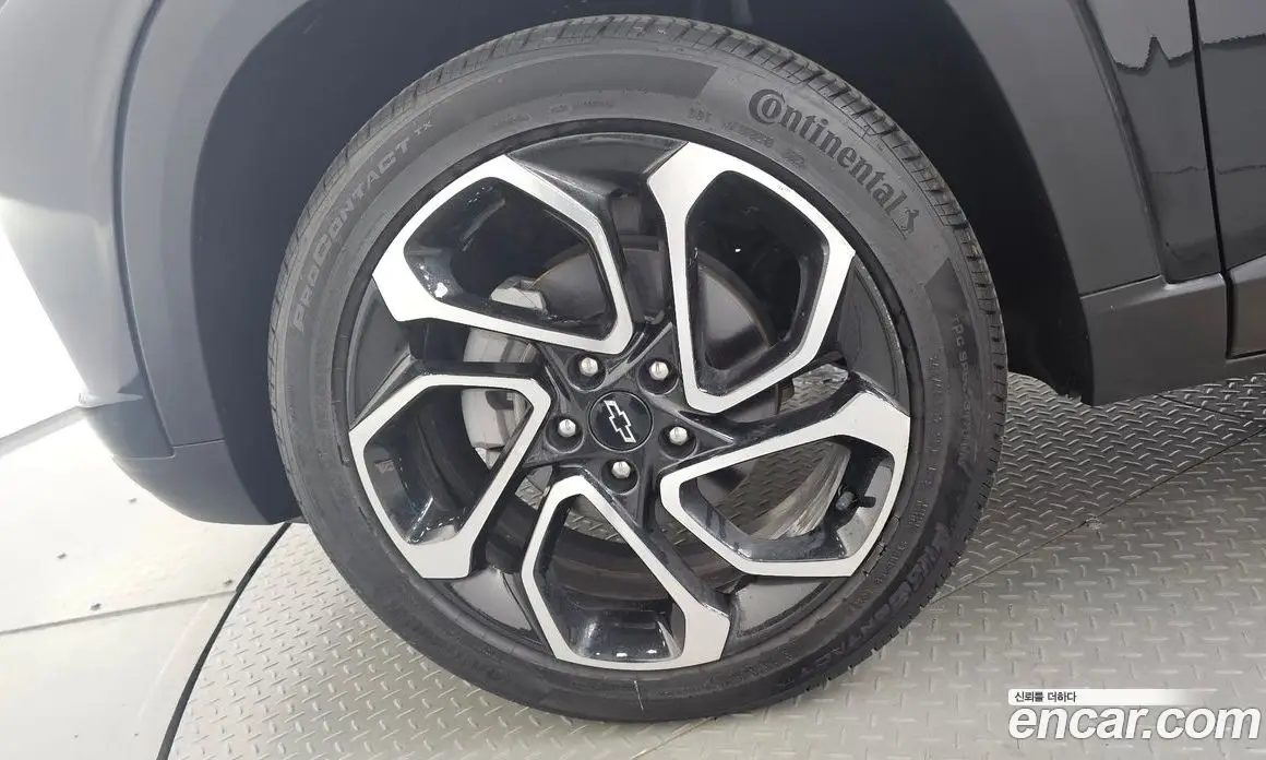 Chevrolet Trax 2023 1.2 автомат (гидро), фото 4