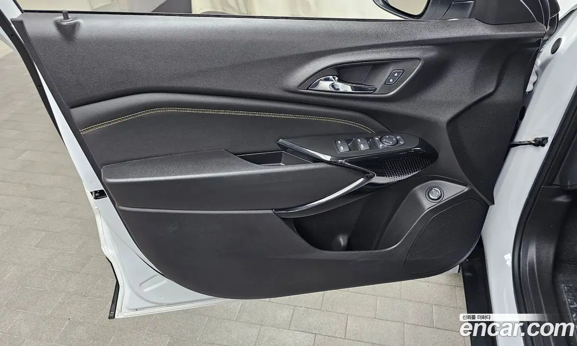 Chevrolet Trax 2026 1.2 автомат (гидро), фото 14