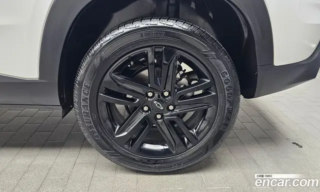 Chevrolet Trax 2026 1.2 автомат (гидро), миниатюра 7