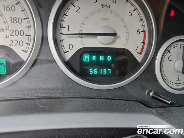 Chrysler Grand Voyager 2009 3.8 автомат (гидро), миниатюра 6