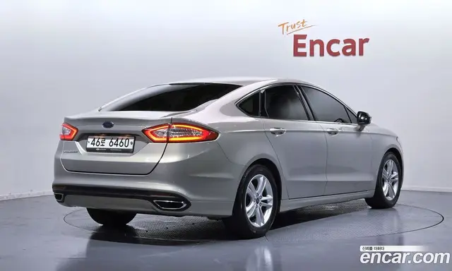 Ford Mondeo 2015 2.0 автомат (гидро), миниатюра 2