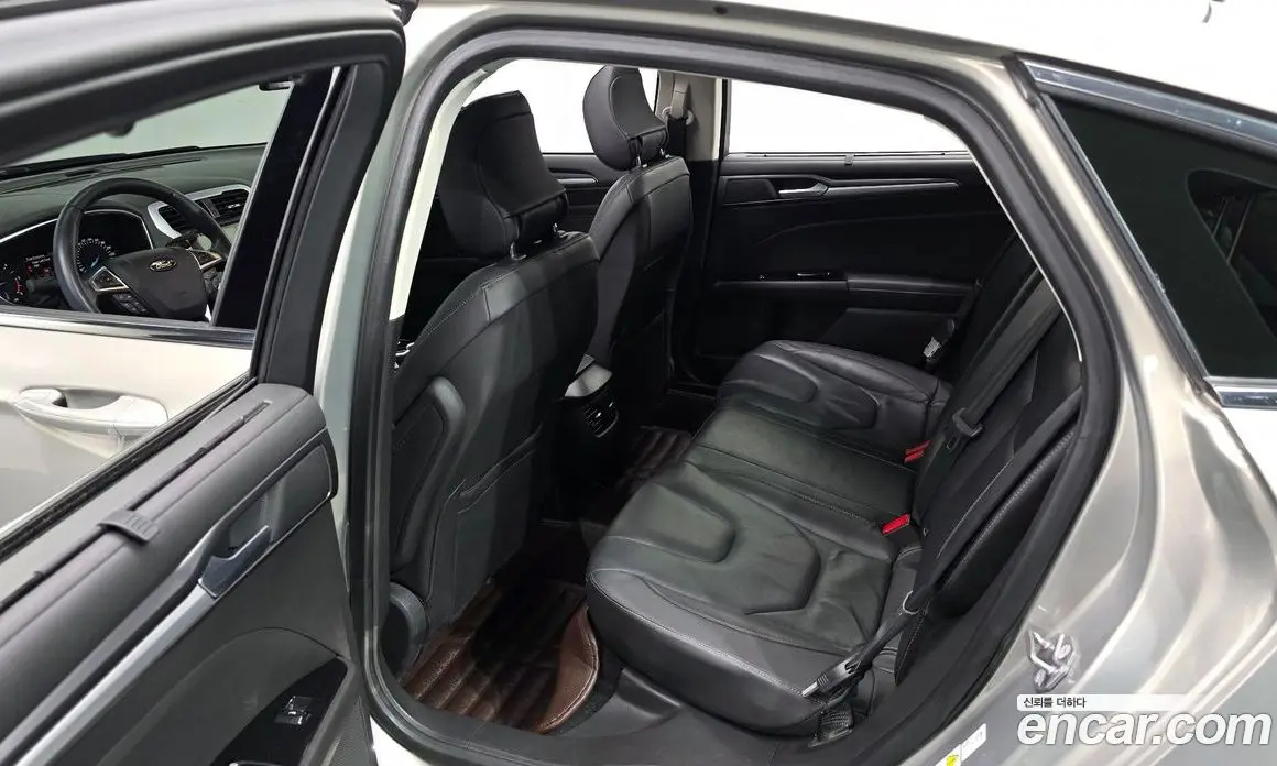 Ford Mondeo 2015 2.0 автомат (гидро), фото 12