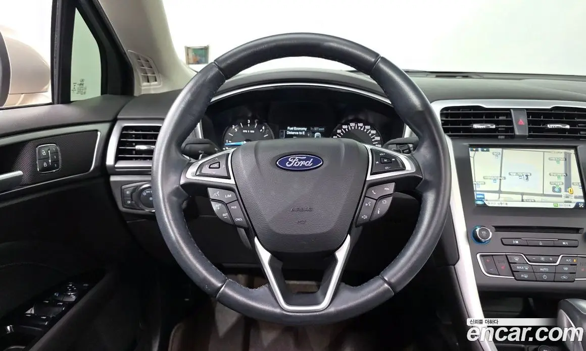 Ford Mondeo 2015 2.0 автомат (гидро), фото 13