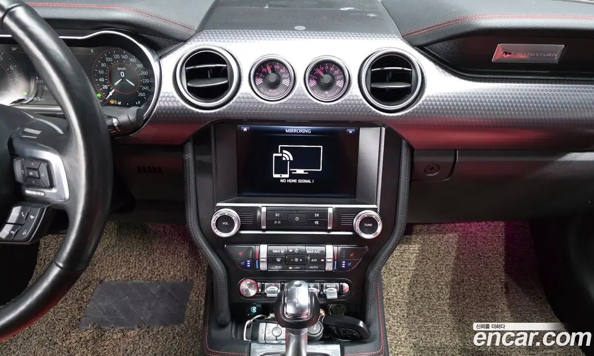 Ford Mustang 2019 2.3 автомат (гидро), фото 20