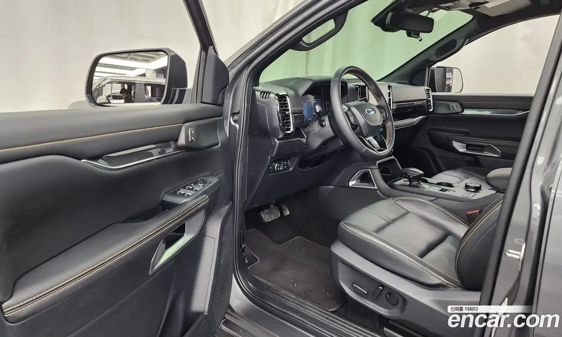 Ford Ranger 2023 2.0 автомат (гидро), фото 13
