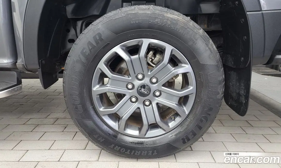 Ford Ranger 2023 2.0 автомат (гидро), фото 7