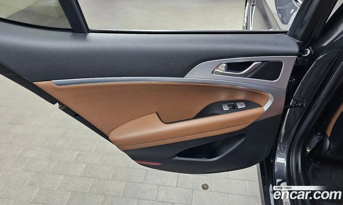 Genesis G70 2018 2.0 автомат (гидро), фото 14
