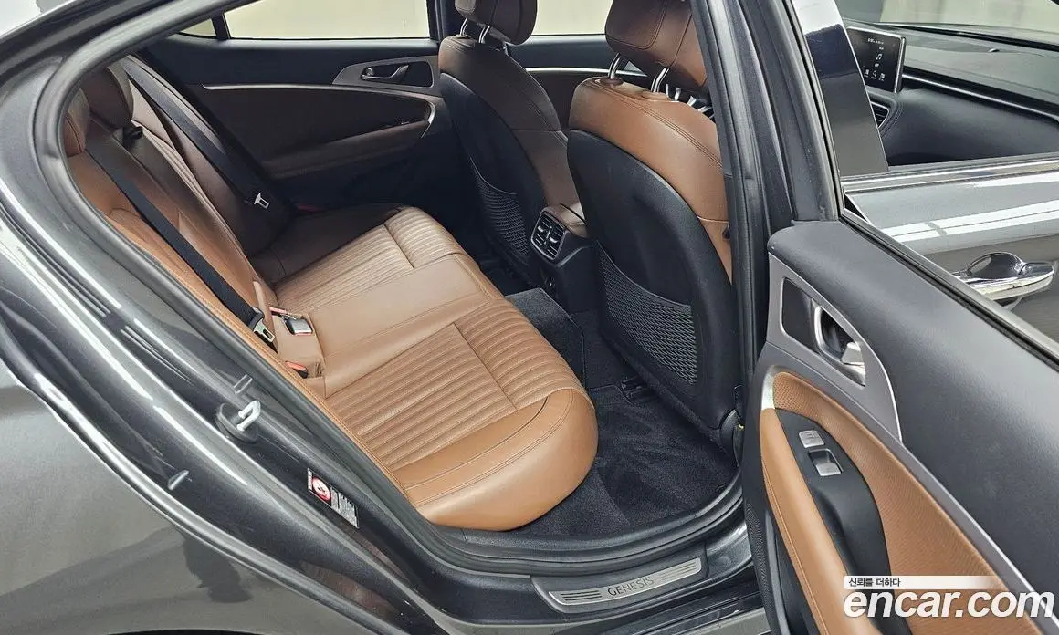 Genesis G70 2018 2.0 автомат (гидро), фото 17