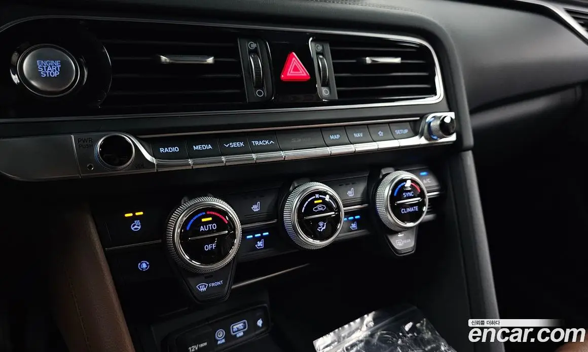 Genesis G70 2018 2.0 автомат (гидро), фото 28