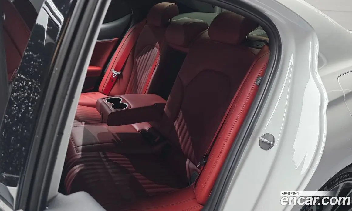 Genesis G70 2021 2.0 автомат (гидро), фото 18