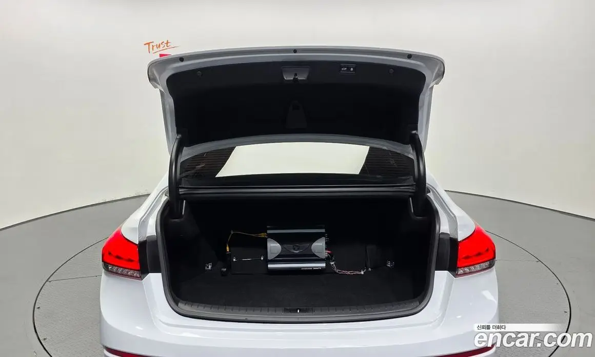 Genesis G80 2018 3.3 автомат (гидро), фото 26
