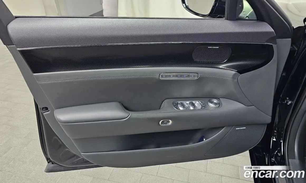 Genesis G90 2023 3.5 автомат (гидро), фото 13