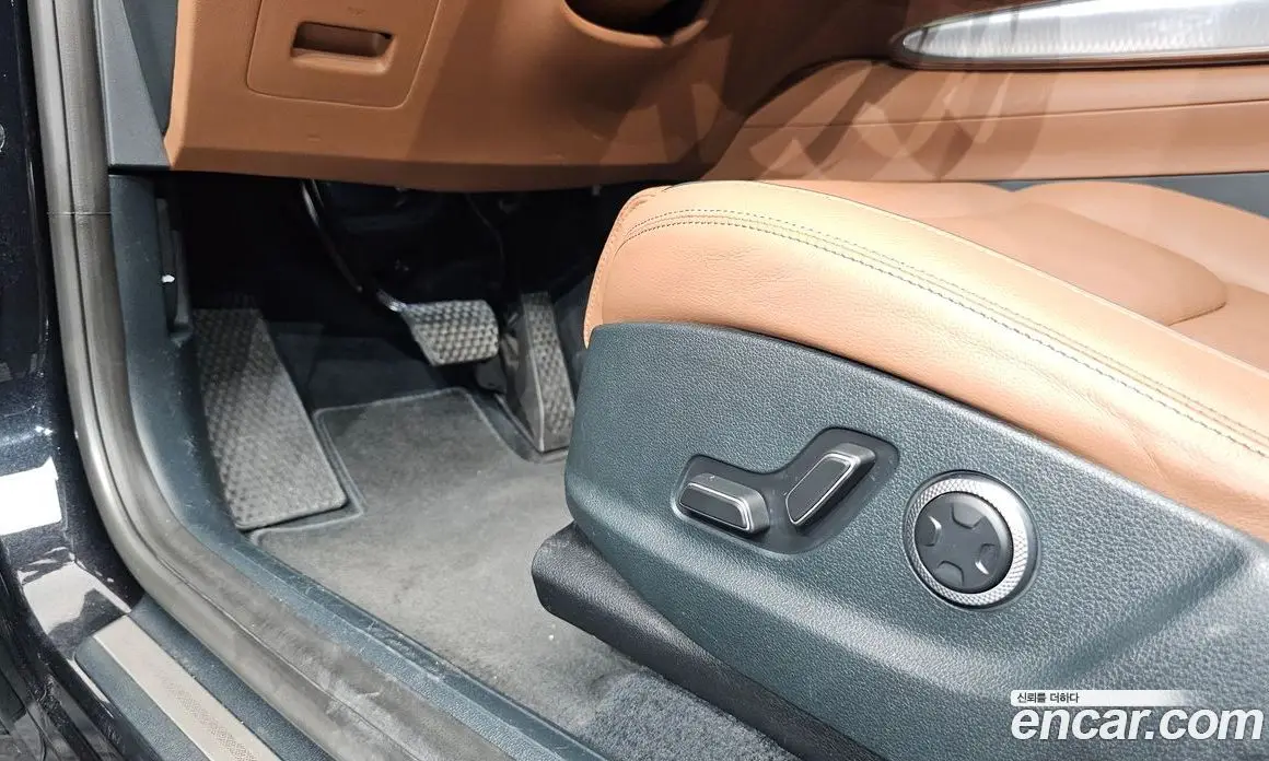 Genesis GV70 2021 2.5 автомат (гидро), фото 30