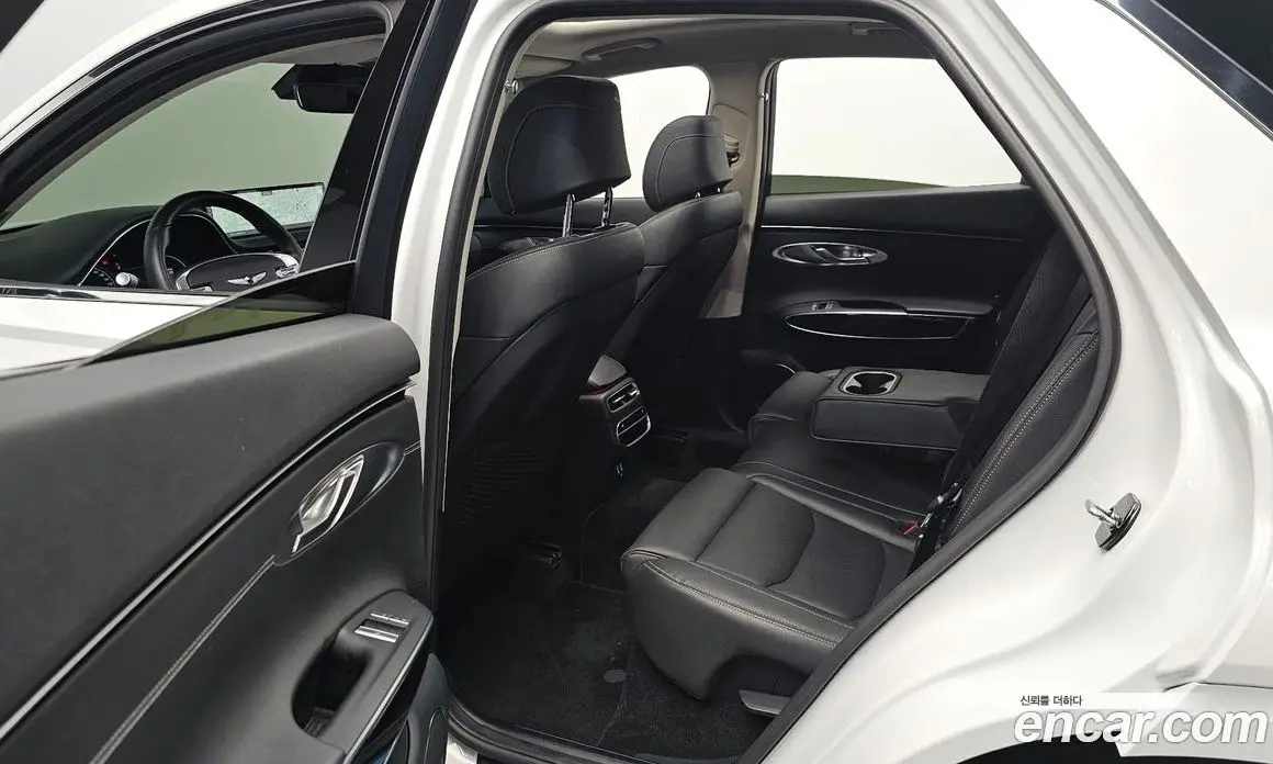 Genesis GV70 2022 2.5 автомат (гидро), фото 15
