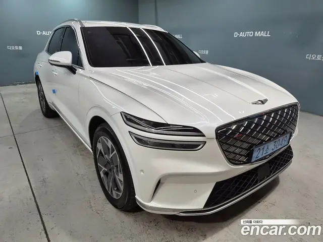 Genesis GV70 2022 0.1 автомат (гидро), миниатюра 5