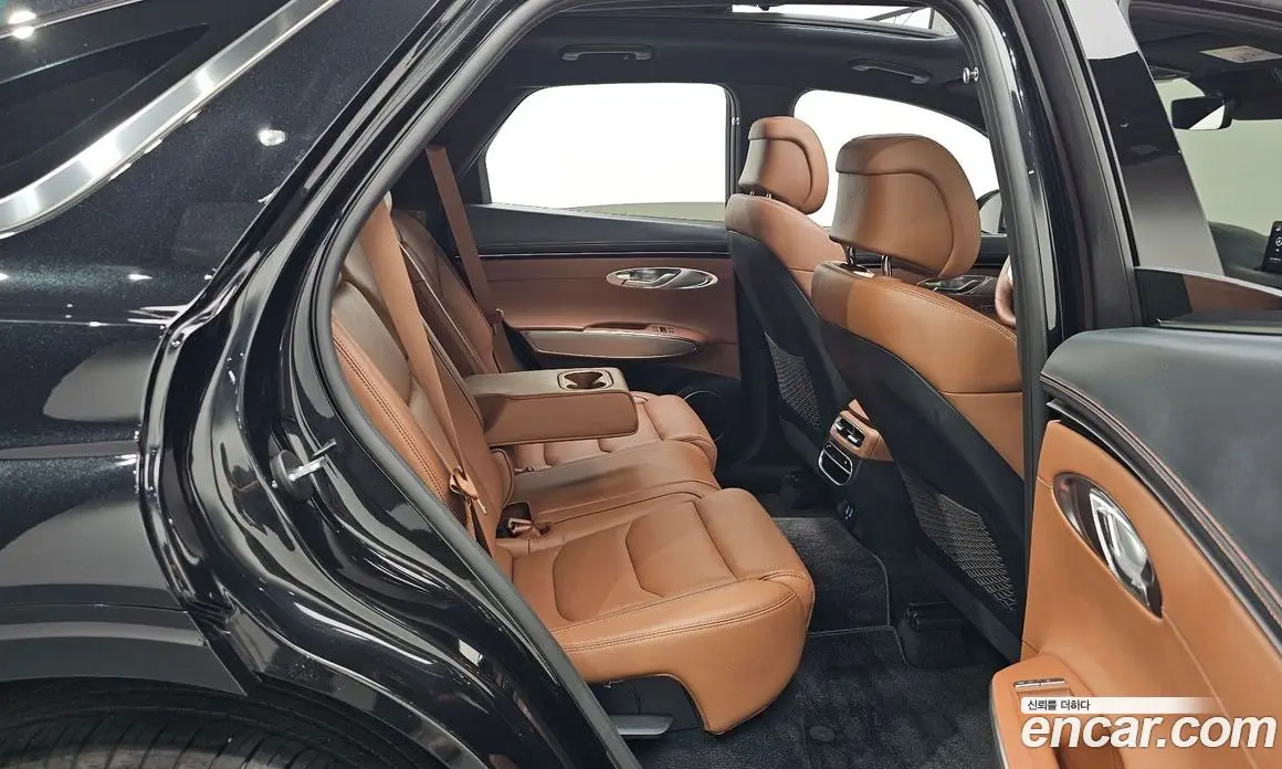 Genesis GV70 2023 2.5 автомат (гидро), фото 16