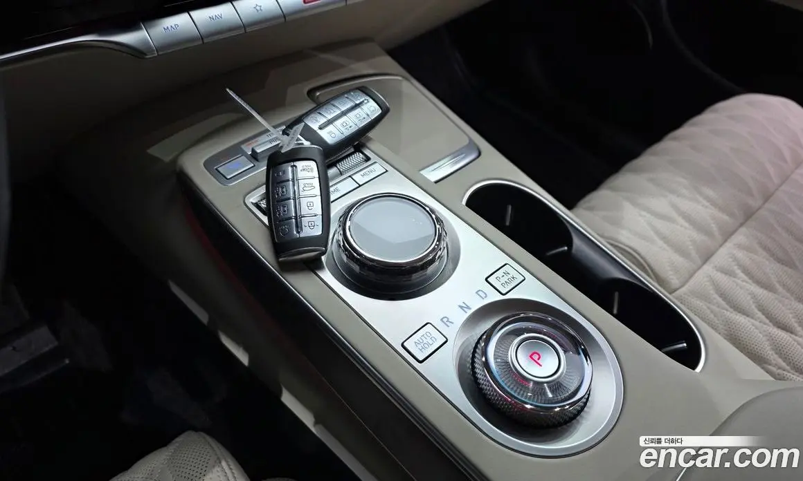 Genesis GV70 2023 2.5 автомат (гидро), фото 12