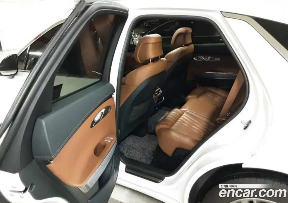 Genesis GV70 2023 2.5 автомат (гидро), фото 11