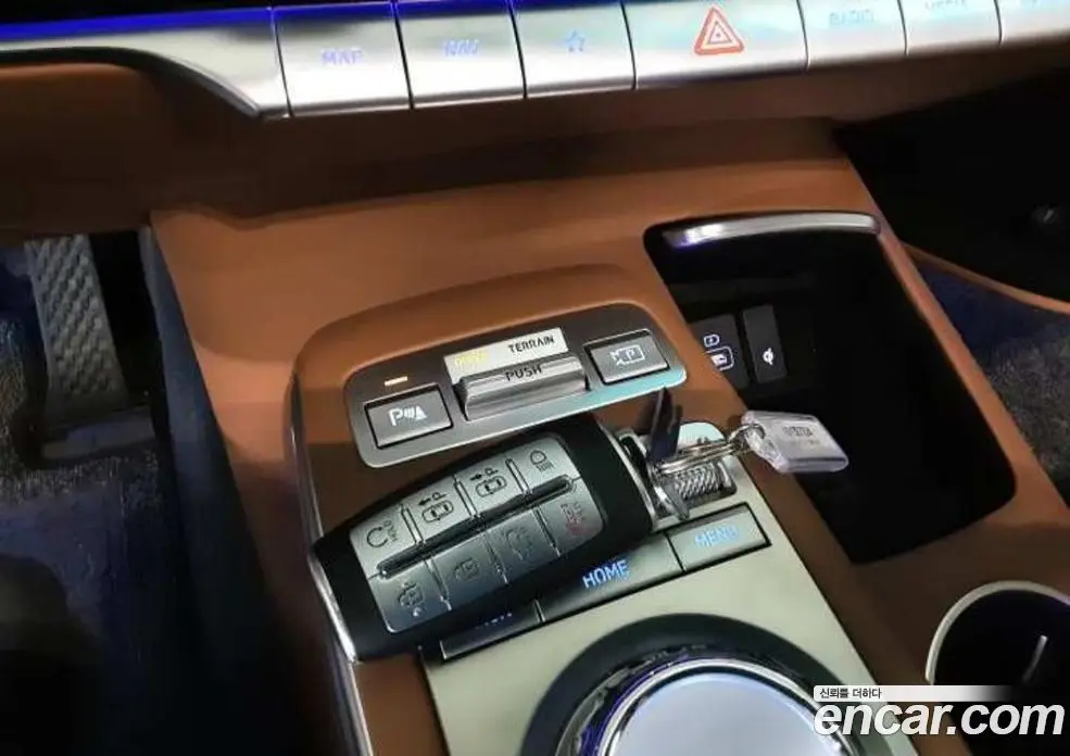 Genesis GV70 2023 2.5 автомат (гидро), фото 13