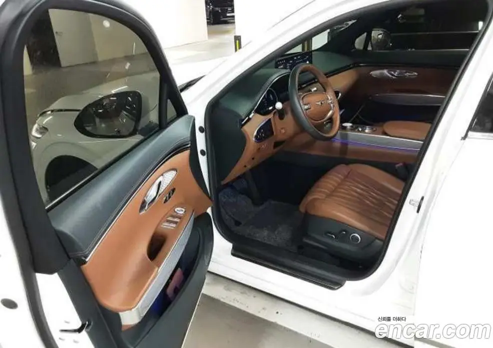Genesis GV70 2023 2.5 автомат (гидро), фото 4