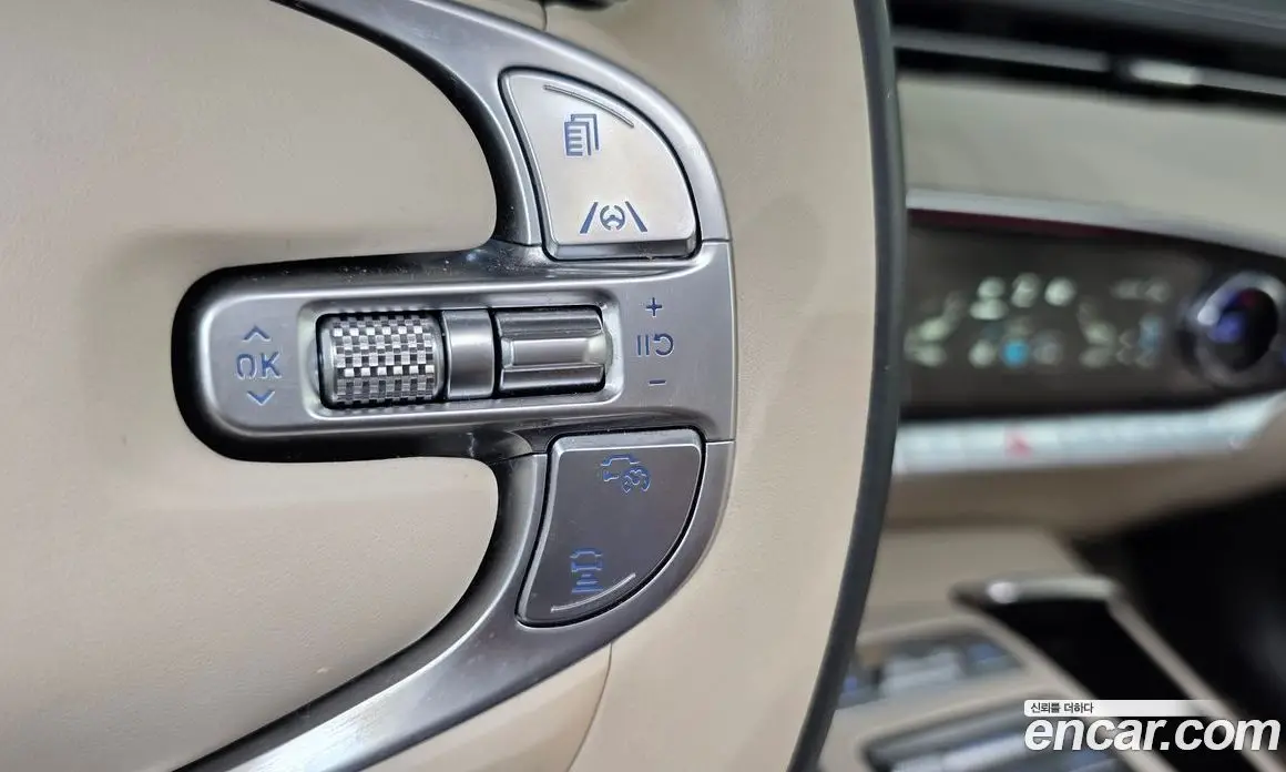 Genesis GV70 2023 2.5 автомат (гидро), фото 27
