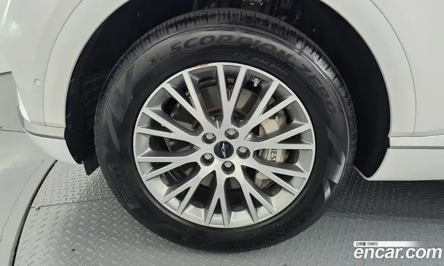 Genesis GV80 2025 2.5 автомат (гидро), миниатюра 5