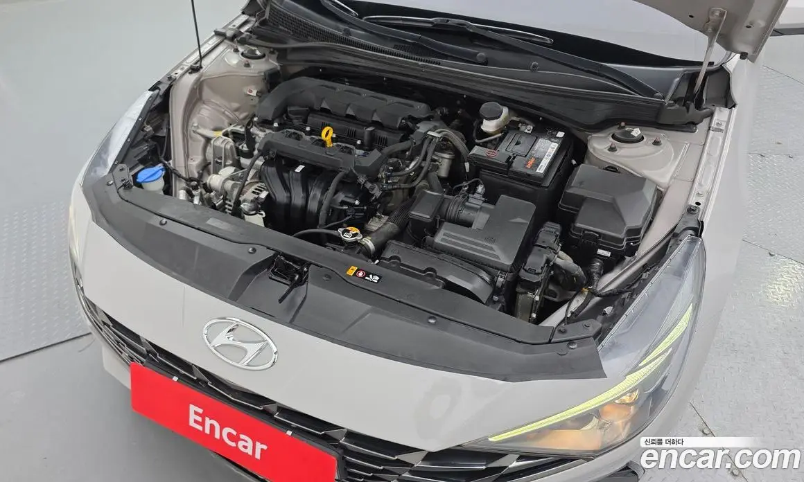Hyundai Avante 2020 1.6 автомат (гидро), фото 6