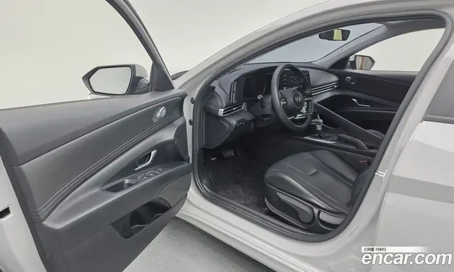 Hyundai Avante 2020 1.6 автомат (гидро), миниатюра 10