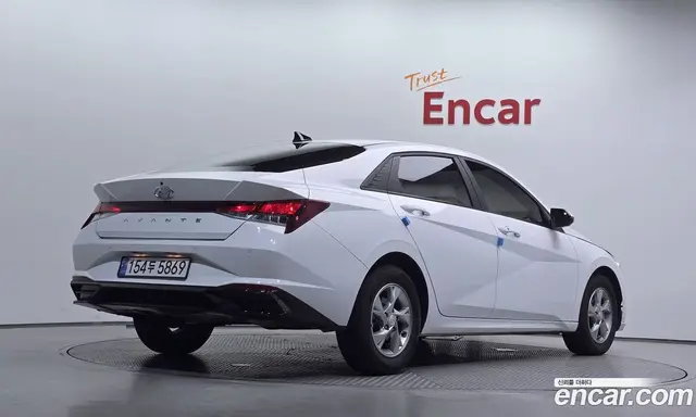 Hyundai Avante 2021 1.6 автомат (гидро), миниатюра 2