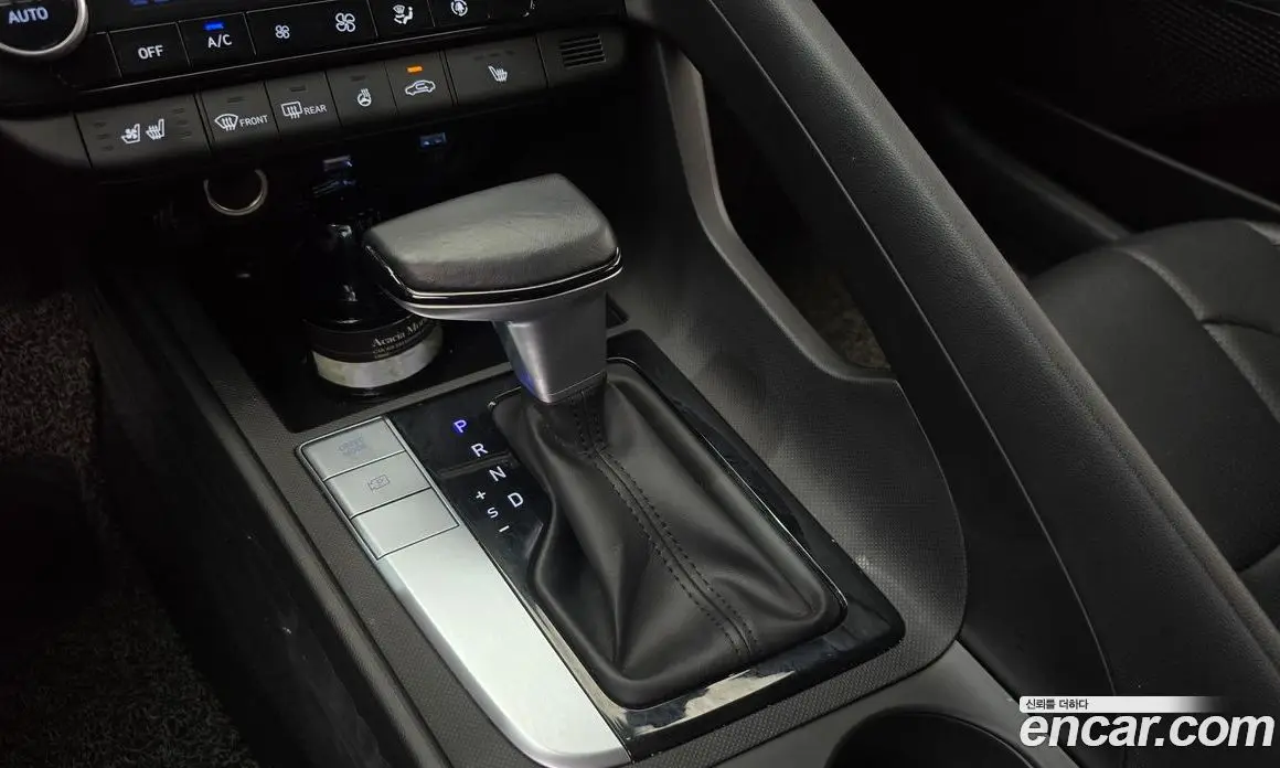 Hyundai Avante 2021 1.6 автомат (гидро), фото 12