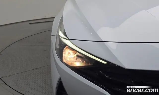 Hyundai Avante 2021 1.6 автомат (гидро), миниатюра 8