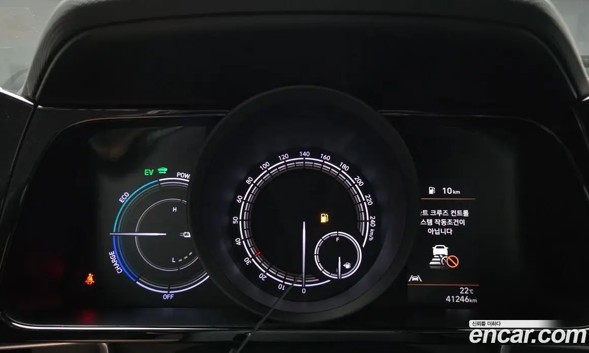 Hyundai Avante 2022 1.6 автомат (гидро), фото 11